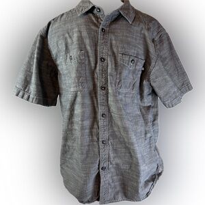The North Face Men's Gray Short Sleeve Shirt - Size L